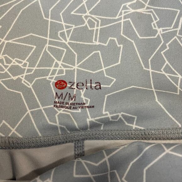 Zella Print Capri Leggings Size Medium - Picture 5 of 11